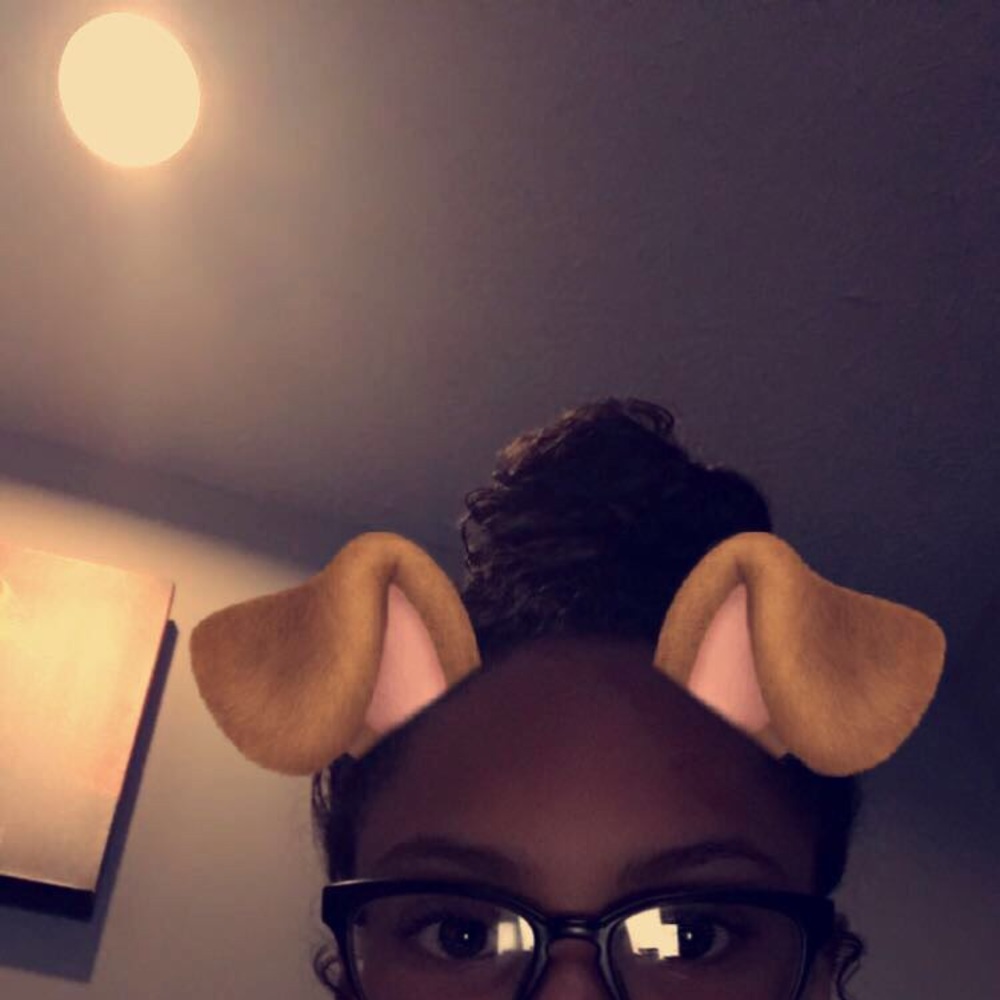 Meet your Posher, Alyssa